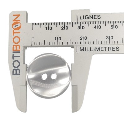 Botón Clasico Nacarina Plano -18 mm