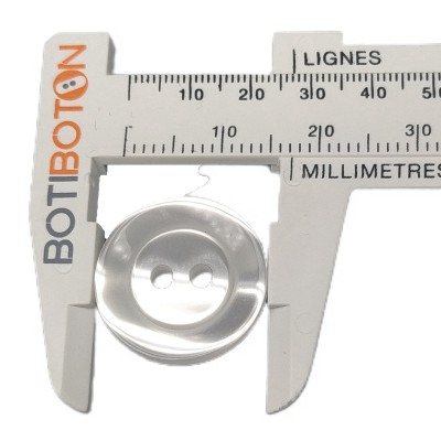 Botón Clasico Nacarina con Reborde-18 mm