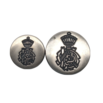 Botón Escudo Plateado