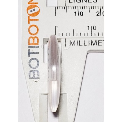 Bouton transparent, deux trous