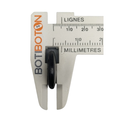 Boutons blancs, deux trous